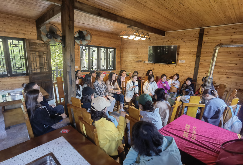 1646817071523797.jpg 集體學(xué)習(xí).jpg