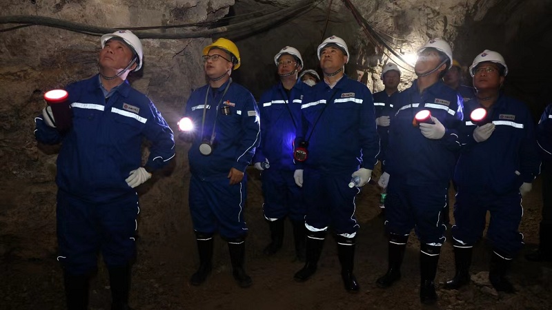 1701251982318373.jpg 3在大峪口公司王集礦區(qū)考察.jpg