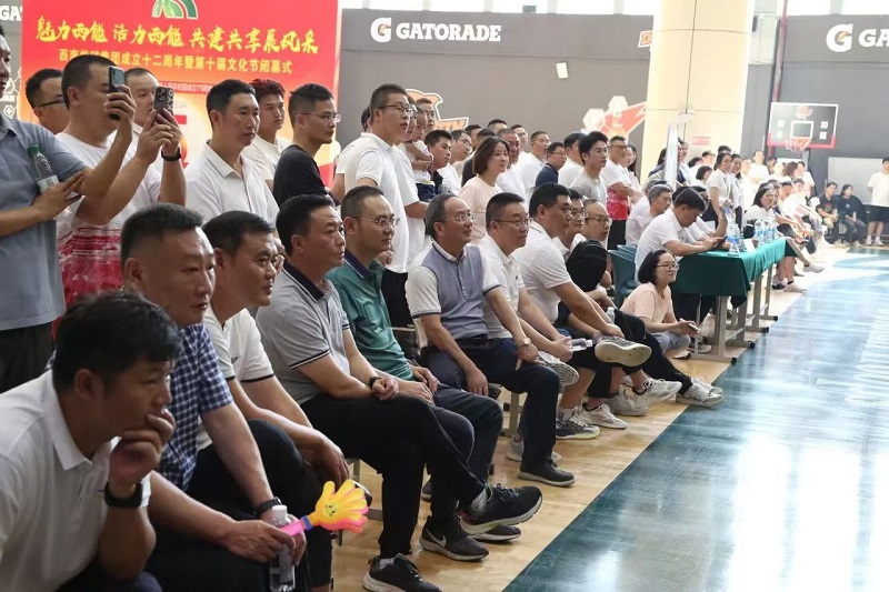 1727600123961926.jpg 籃球決賽觀眾.jpg