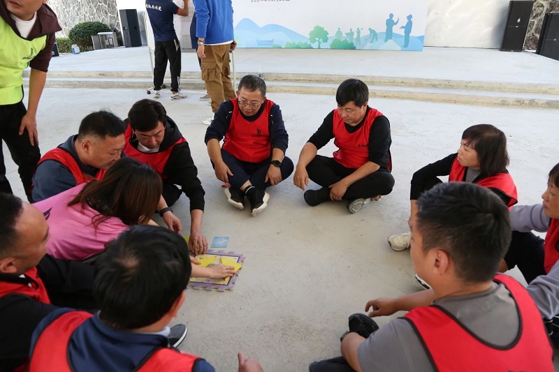 1730083377173496.jpg 管理七巧板.jpg