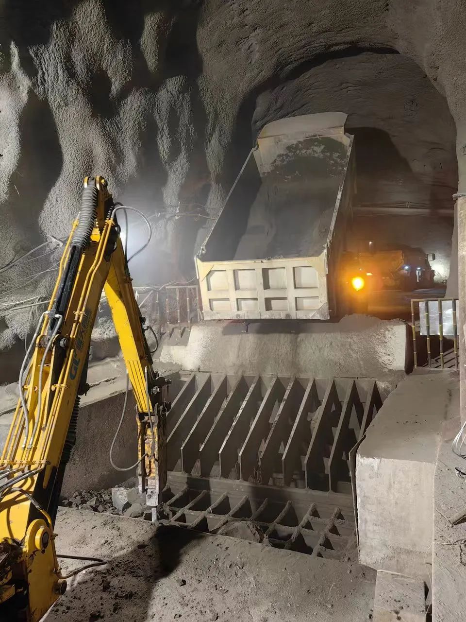 1752547385505373.jpg 微信圖片_2025-07-15_100005_902.jpg