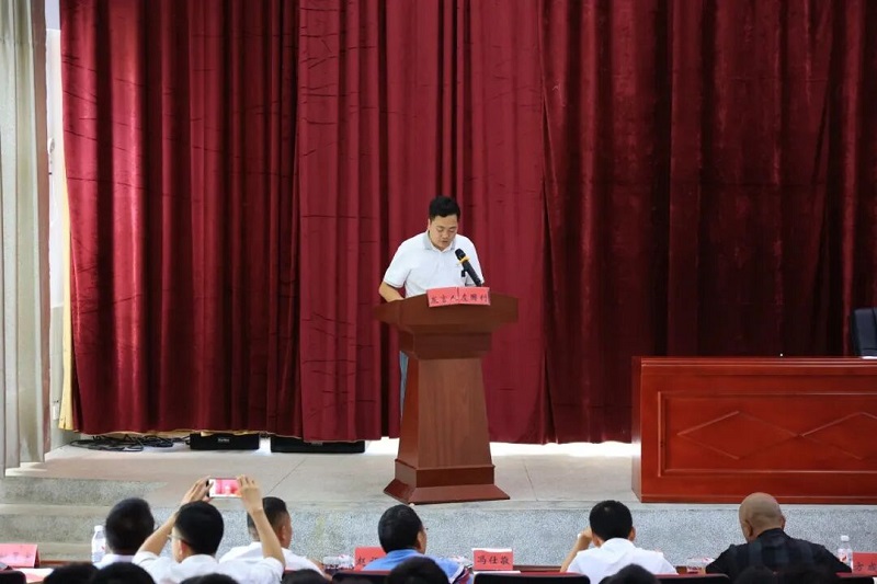 1760411055382328.jpg 4.jpg