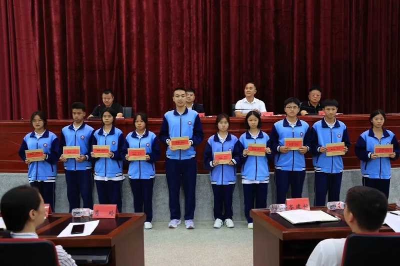 1760411135785303.jpg 8.jpg